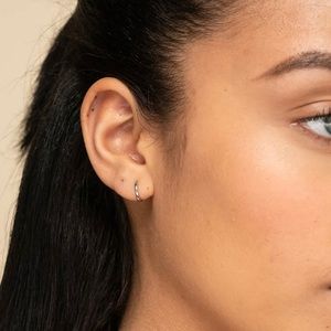 Mejuri 14k White Gold Mini Hoop - SINGLE